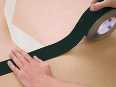 7. Verklebung Unterdachplatte (MDF)