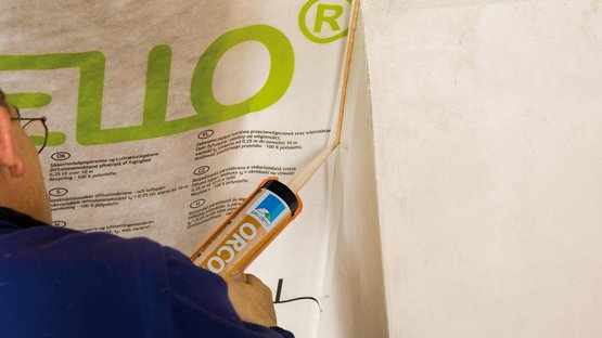 12a. Anschluss an verputzten Schornstein (gedämmt oder 2-schalig)